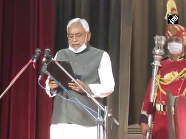 Watch: Nitish Kumar takes oath as Bihar CM for 7th time