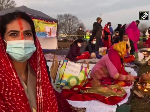 Indian-Americans celebrate Chhath puja in New Jersey