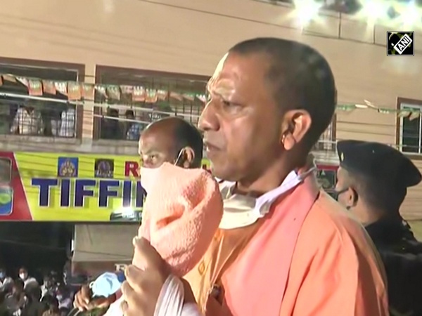 Yogi slams Bihar AIMIM MLA, says ‘they live in Hindustan but hesitate in taking its name’