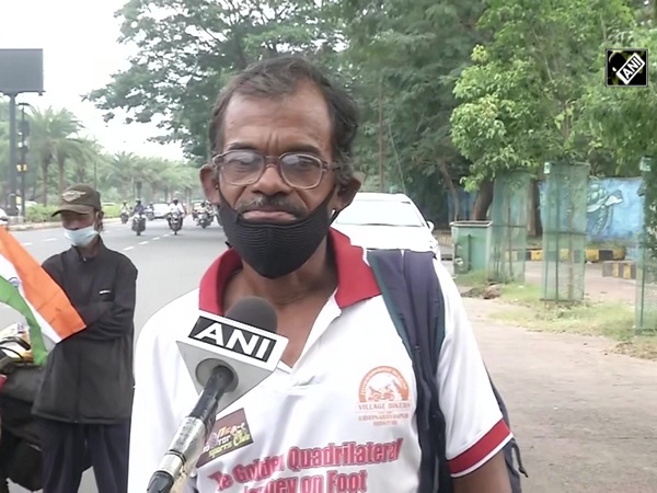 West Bengal man covers 5500 km on foot to spread COVID awareness