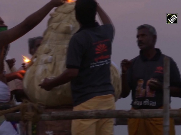 Earthen lamps lit at Kerala's Sabarimala on 'Karthigai Deepam'