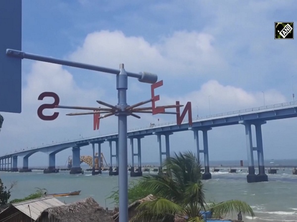 Cyclone ‘Burevi’: Warning cage mounted at Pamban bridge in Tamil Nadu