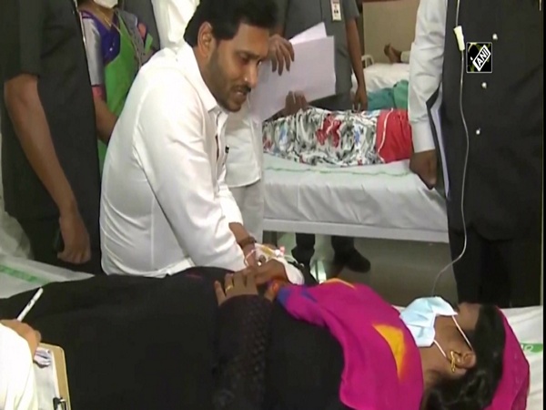 Andhra CM meets patients of 'mystery' illness which affected nearly 300