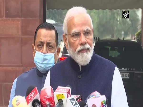 PM Modi urges people to stay alert in view of new COVID-19 variant