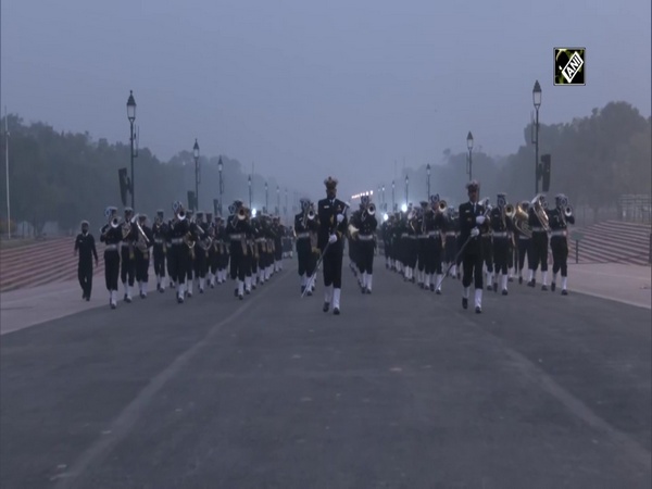 Security forces carry out Republic Day Parade rehearsals at Rajpath