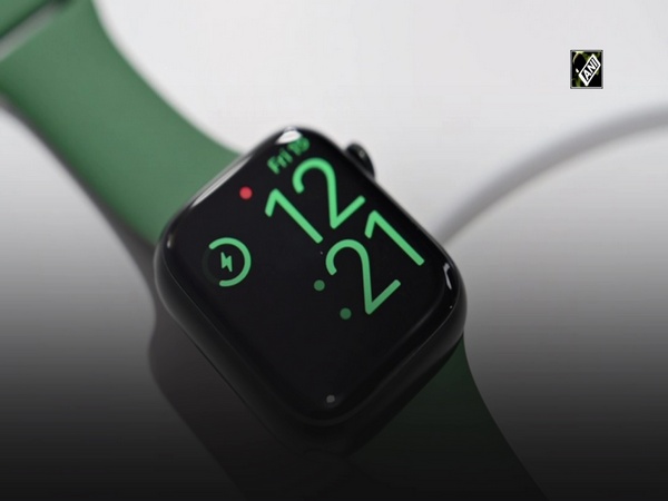 With watchOS 8.4, Apple fixes smartwatch charging bug