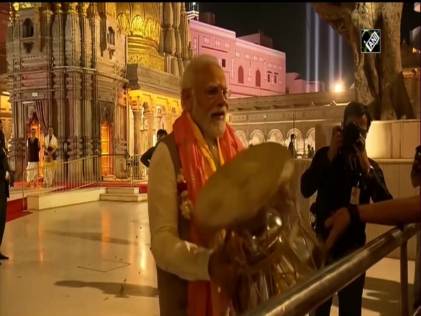 UP: PM Modi tries his hand on 'damru' at Kashi Vishwanath Temple in Varanasi