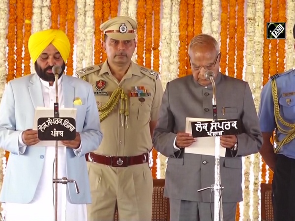 Bhagwant Mann takes oath as Punjab Chief Minister