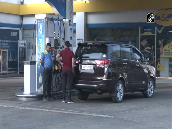 Petrol, diesel prices rise by 80 paise per litre for second consecutive day