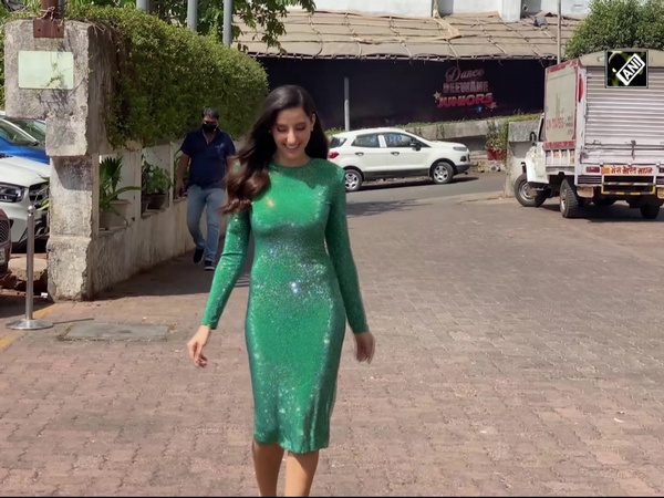 Nora Fatehi makes sparkling appearance in Mumbai