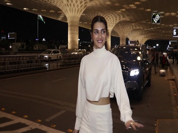 Kriti Sanon adds dazzling twist to her airport look