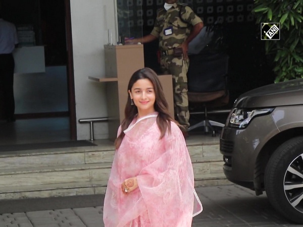 Alia Bhatt spotted for first time post-wedding with Ranbir Kapoor