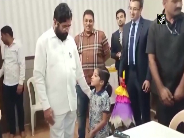 Little girl requests Maharashtra CM to take her Guwahati during Diwali vacation