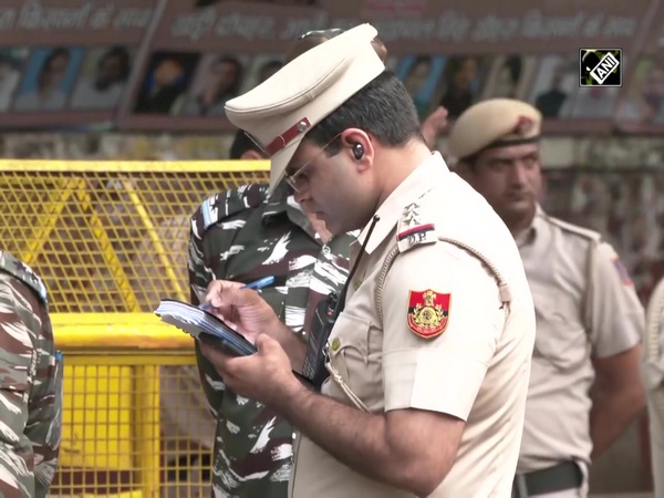 Security beefed up outside AICC headquarters as Sonia Gandhi to appear before ED on 3rd day