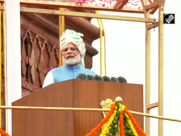 Delhi: PM Modi recalls freedom struggle of tribal community on Independence Day 2022