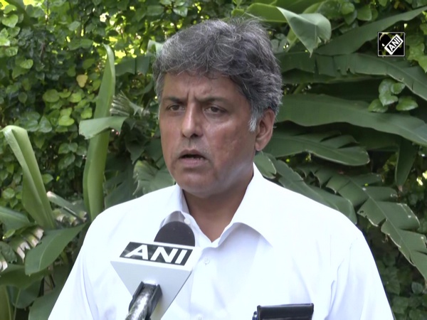 Yesteryears ‘Chaprasis’ of Congress leaders giving ‘gyan’ on party is ridiculous: Manish Tewari