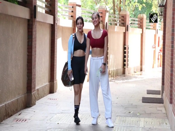 B-Town divas flaunt their gym looks in ‘Mayanagri’