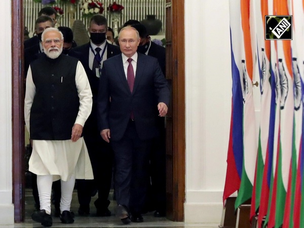 PM Modi’s advice on Ukraine war to Putin makes international headlines