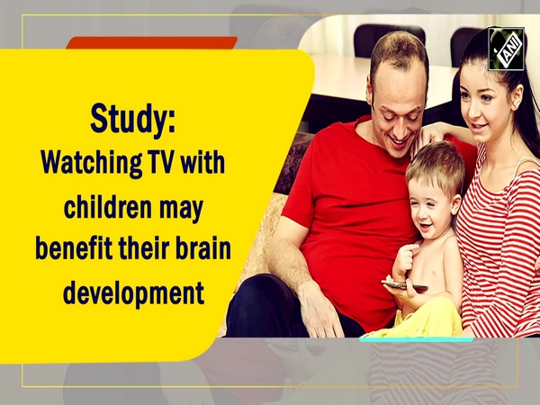 Study: Watching TV with children may benefit their brain development