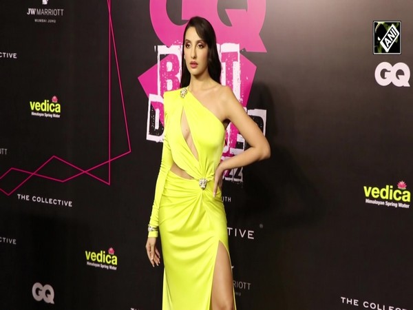 B-Town divas give runway models a run for money at GQ Best Dressed Awards