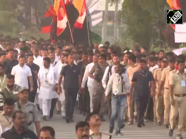 Bharat Jodo Yatra: Rahul Gandhi resumes ‘padayatra’ from Raichur