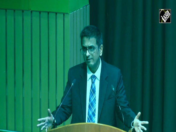 “Very big size shoes to fill…” Justice DY Chandrachud bids farewell to CJI UU Lalit
