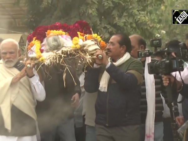 PM Modi participates in last rites of his mother Heeraben Modi in Gandhinagar