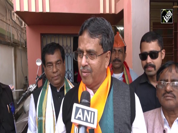 Tripura: Tripura CM Manik Saha holds door-to-door campaign in Agartala