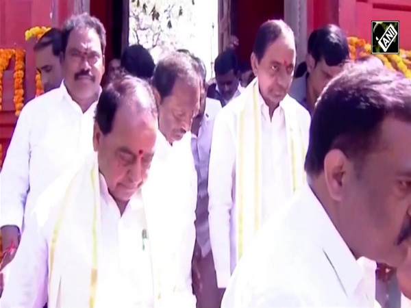 Telangana: CM KCR visits Sri Anjaneya Swamy Temple in Jagtial