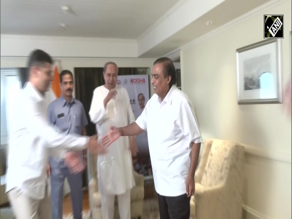 Mukesh Ambani felicitates Odisha CM Naveen Patnaik for his contribution to sports