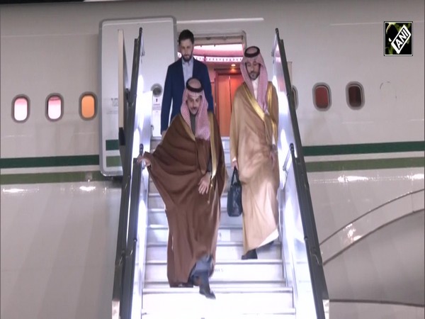 Saudi Foreign Minster arrives in India
