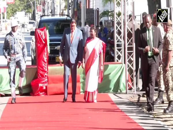 President Murmu receives Suriname’s highest distinction, “Grand Order of the Chain of the Yellow Star”