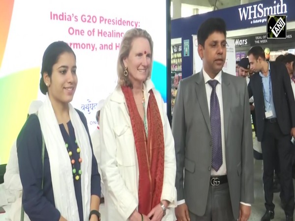 UP: G20 delegates receive grand welcome at Varanasi airport