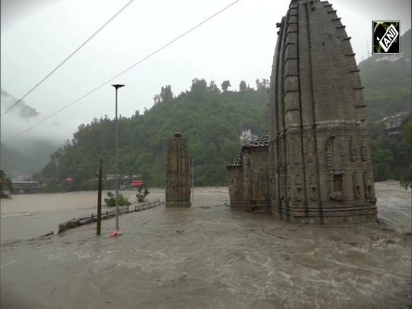 Downpour triggers landslides in Kullu, Beas river swells after IMD issues ‘Red Alert’ in Himachal