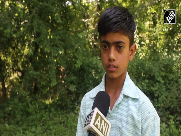 J&K: Third-grade student from Kulgam invents ‘4 in 1’ machine that works as freezer, cooler, room warmer, and refrigerator