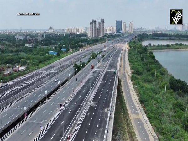 Marvel of Engineering: The Dwarka Expressway! A State-of-the-Art Journey into the Future