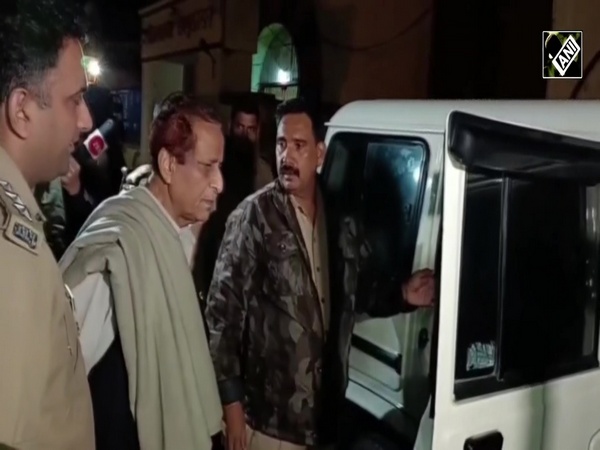 “Hamara encounter bhi ho sakta hai” says Azam Khan as UP police shift him, son to different jails