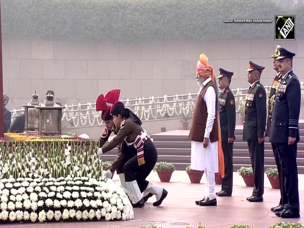 75TH Republic Day: PM Modi pays homage to bravehearts at National War Memorial in Delhi