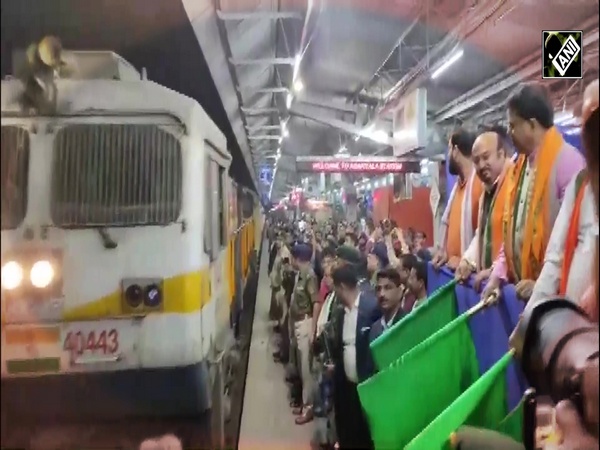 Tripura CM Manik Saha flags off special ‘Astha Train’ to Ayodhya with 400 pilgrims