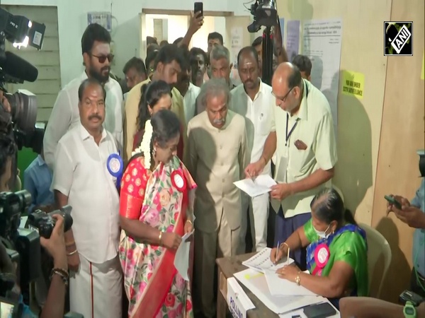 Chennai South BJP candidate Tamilisai Soundarajan cast her vote in Chennai