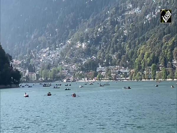 Tourists flock to Nainital to escape scorching Heat