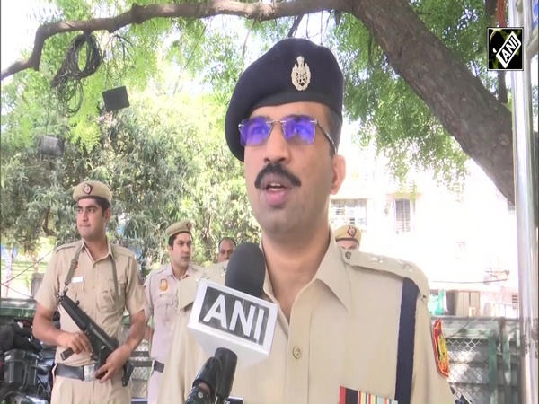 Delhi Police appeals parents, students “not to panic” after bomb threat to several schools
