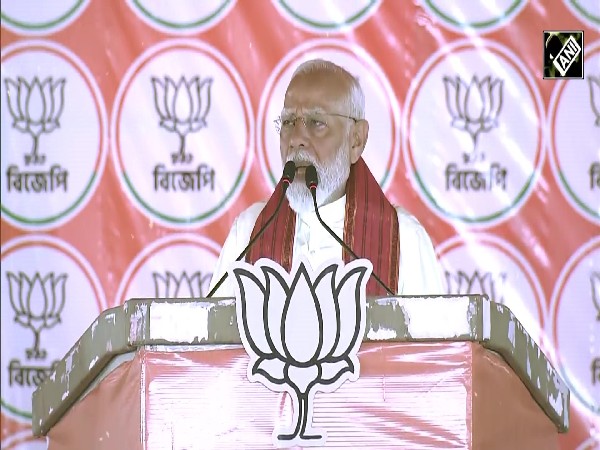 “Hinduon Ko Doyam Darje…”: PM Modi’s slams TMC over ‘appeasement politics’