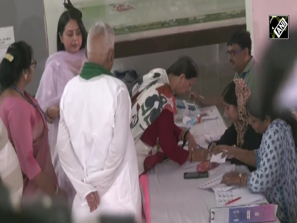 Lalu Yadav, family cast votes at a polling booth in Patna | Lok Sabha Elections 2024 Phase 07