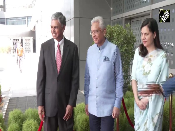 Mauritius PM Pravind Kumar Jugnauth arrives in Delhi to attend the swearing-in ceremony of PM Modi