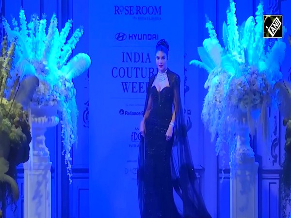 Jacqueline Fernandez oozes black beauty vibes at India Couture Week 2024 ramp