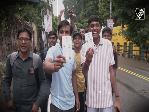 Fans arrive to witness India Vs Bangladesh 2nd test, Green Park stadium awaits action packed Day-3