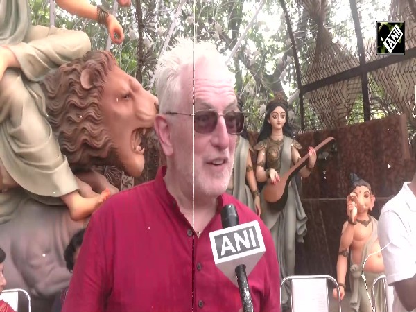 Durga Puja meets Irish Mythology: Behala Natun Dal in Kolkata celebrates 75 years of diplomatic ties