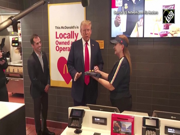 “I’m lovin’ it…” Donald Trump enjoys cooking at McDonald’s, says ‘looking for a job’ to customers