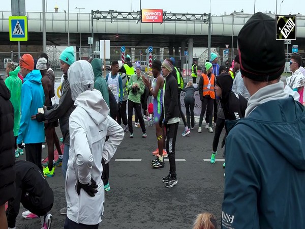 Moscow Marathon Unites Athletes from Around the World in Luzhniki